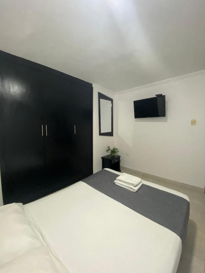 Hotel Estefania Princess 84 バランキージャ エクステリア 写真