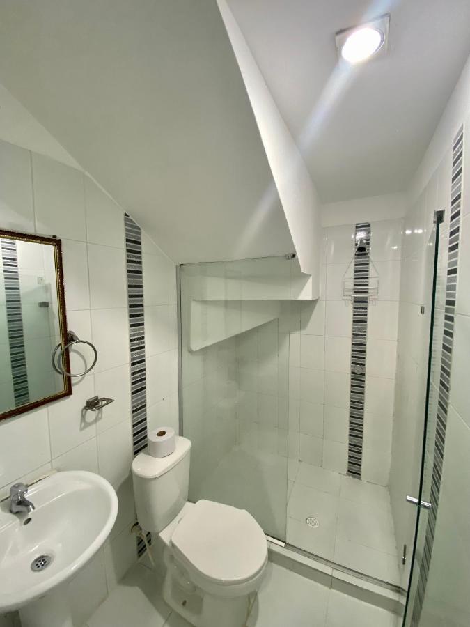 Hotel Estefania Princess 84 バランキージャ エクステリア 写真