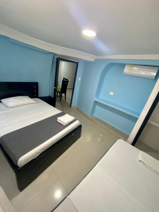 Hotel Estefania Princess 84 バランキージャ エクステリア 写真