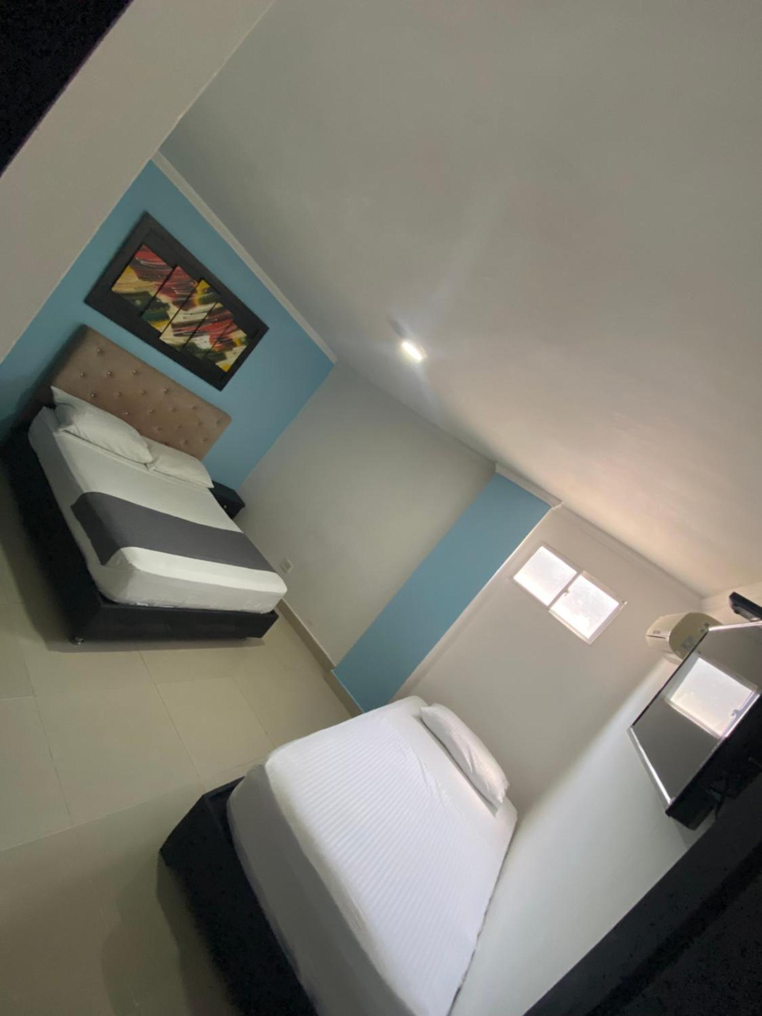 Hotel Estefania Princess 84 バランキージャ エクステリア 写真